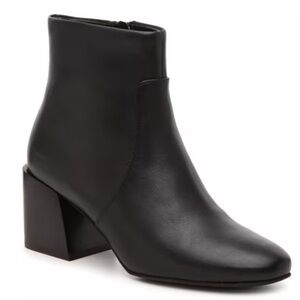 Via Spiga Magali Leather Block Heel Booties